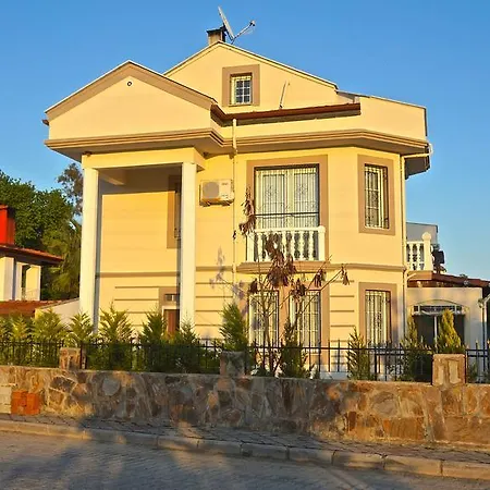 Hideaway 2 Villa *